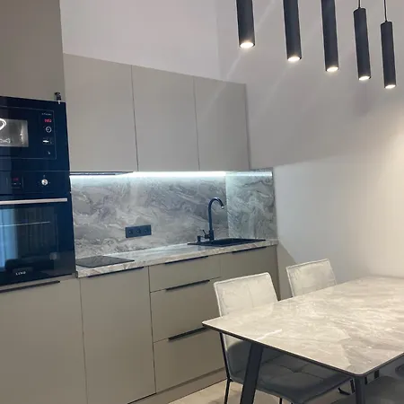 Apartment Grand 2 *