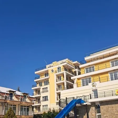 Grand 2 Apartamento *